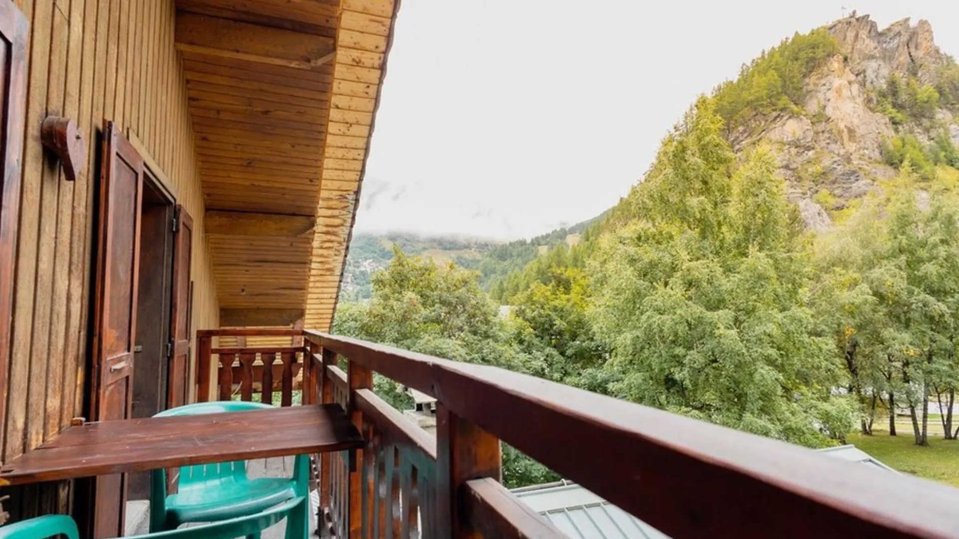 Appartement Sud 4 Pers 3* Avec Wifi Et Parking A Valloire - Fr-1-263-549 0*,